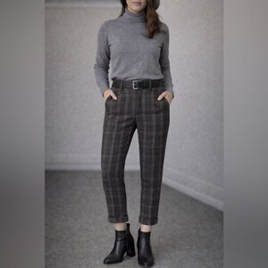 Gray Plaid Cropped Pants